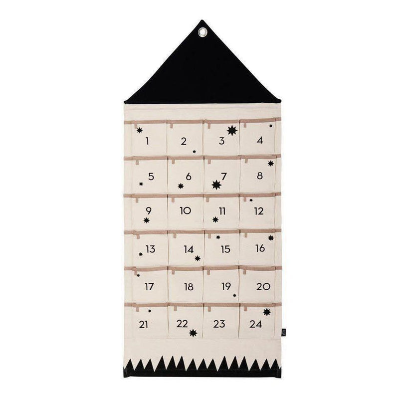 Little House Wall Hanging Room Organizer