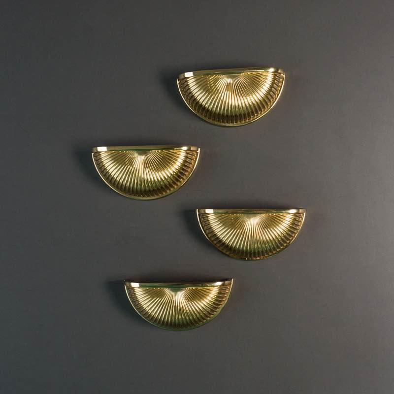 Shell Shaped Solid Brass Cabinet Pulls Knobs ( A Pair)